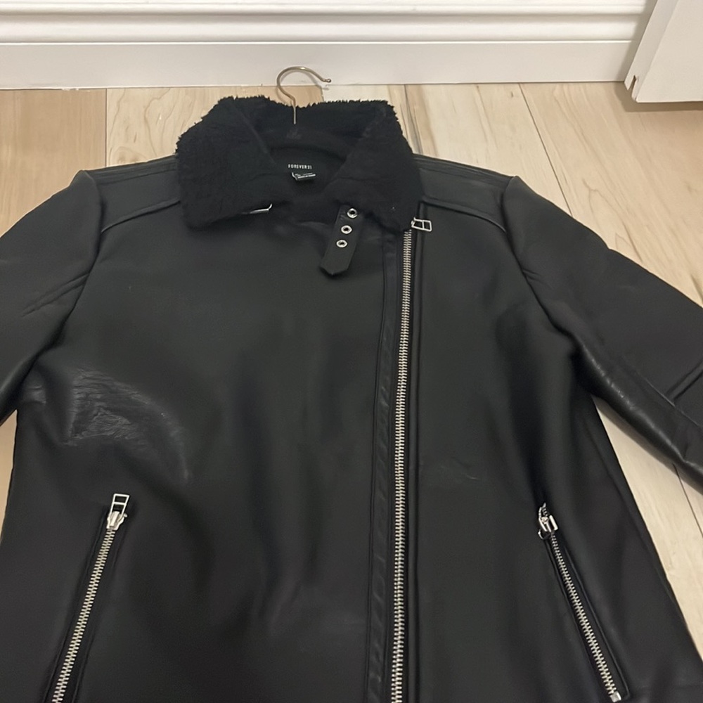 Forever 21 faux leather moto jacket π«π« - Picture 9 of 16